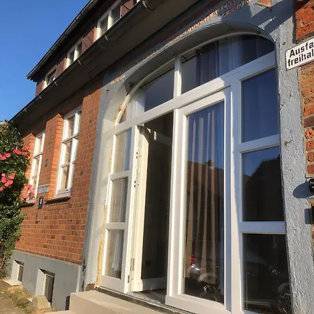 In Mit Terrasse By Interhome Bad Segeberg